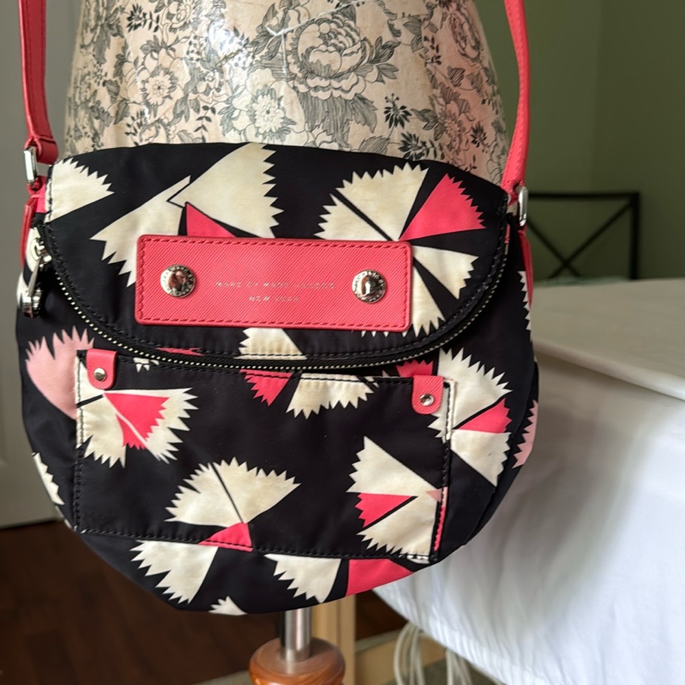 Marc by Marc Jacobs cross body nylon bag